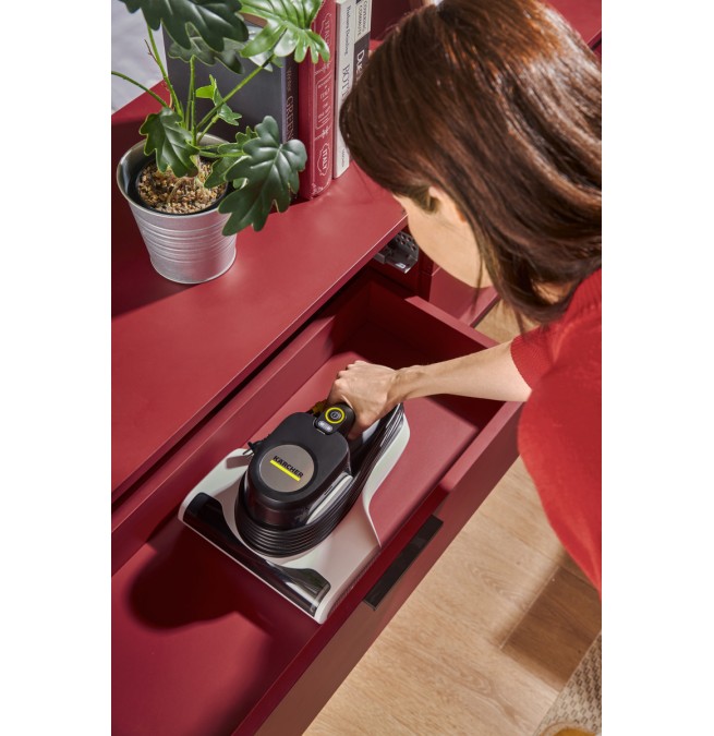 Прахосмукачка Karcher VCH 4 UVClean image 8